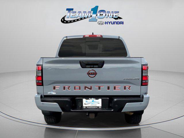 Photo of 2023 Boulder Gray Pearl Nissan Frontier