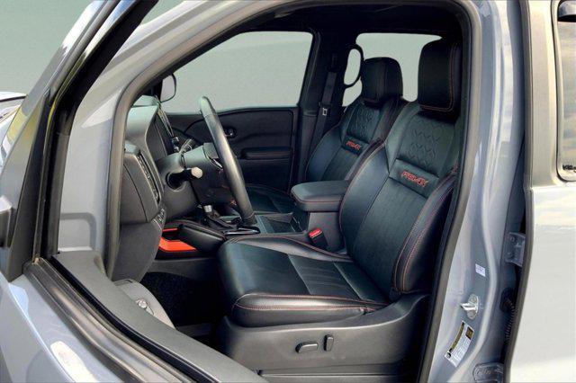 Photo of 2023 Boulder Gray Pearl Nissan Frontier