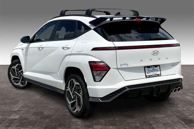 Photo of 2024 Atlas White Hyundai KONA