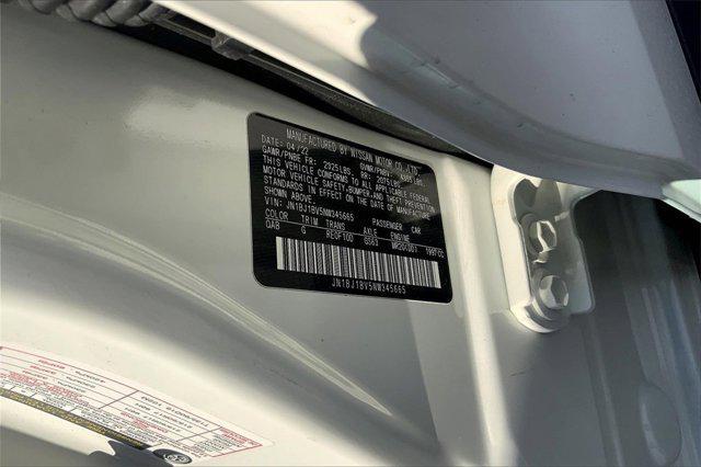 Photo of 2022 Pearl White Tricoat Nissan Rogue Sport