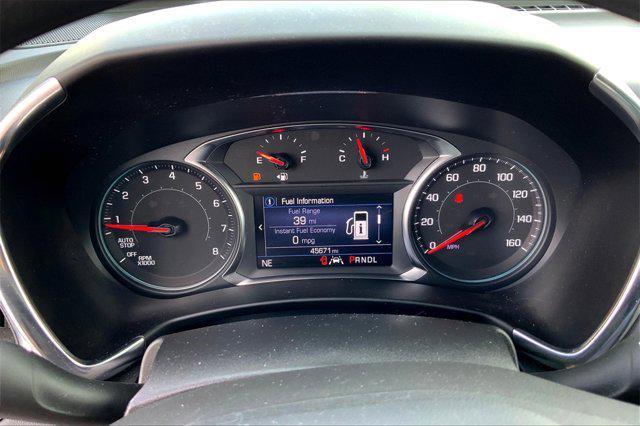 Photo of 2023 Summit White Chevrolet Equinox