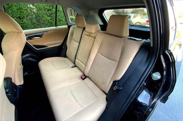 Photo of 2021 Black Toyota RAV4