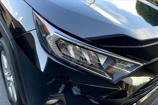 Photo of 2021 Black Toyota RAV4