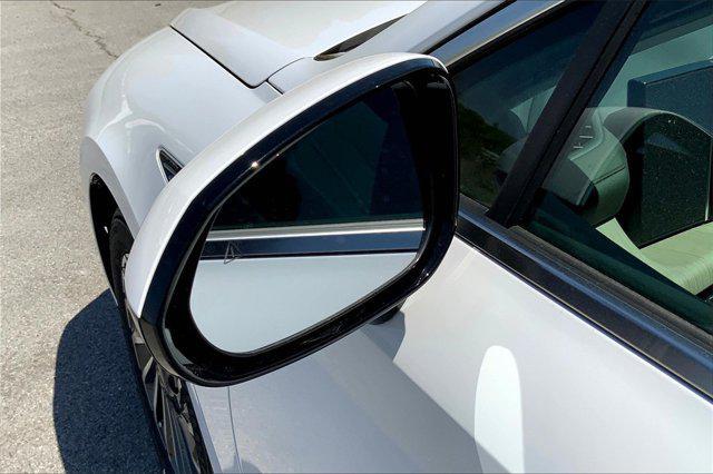 Photo of 2025 Serenity White Hyundai SONATA Hybrid