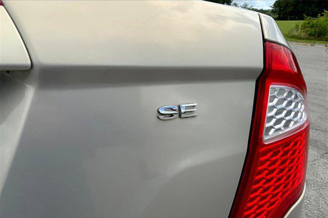 Photo of 2010 Smokestone Metallic Ford Fusion