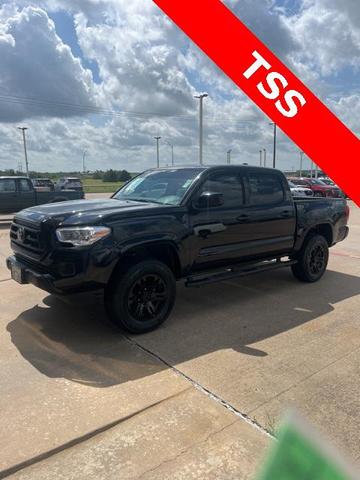 Photo of 2022 Midnight Black Metallic Toyota Tacoma