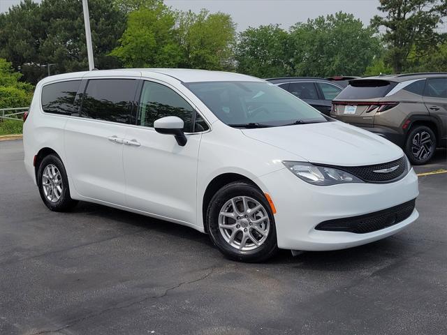 2022 Chrysler Voyager