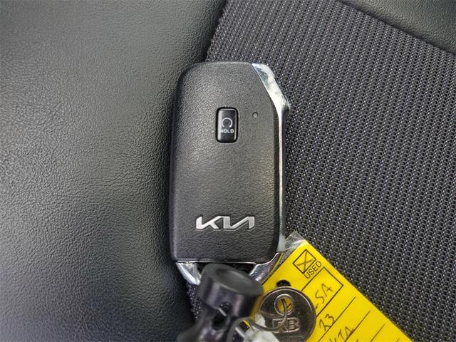 Photo of 2023 Ebony Black Kia K5