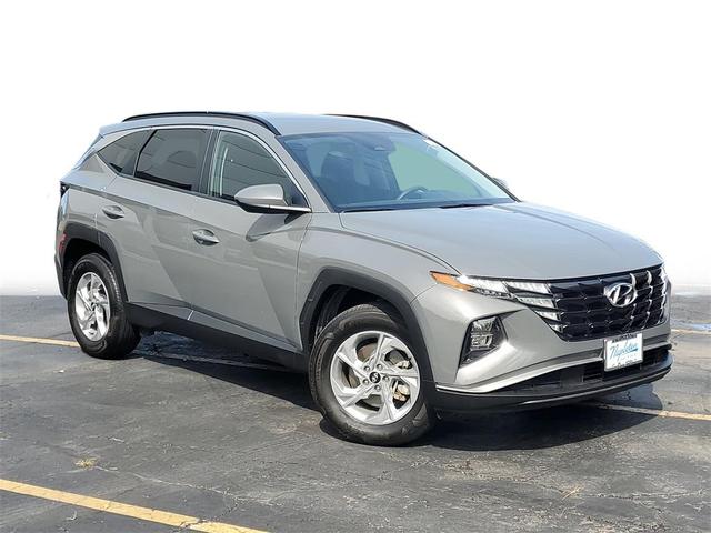 Photo of 2024 Hampton Gray Hyundai TUCSON