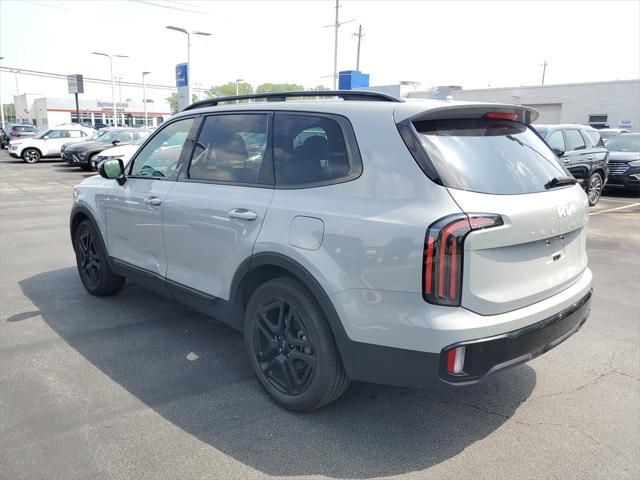 Photo of 2024 Wolf Gray Kia Telluride