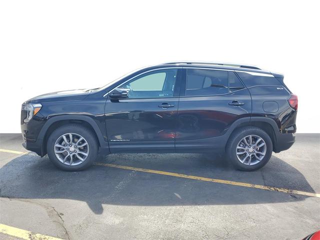 Photo of 2024 Ebony Twilight Metallic GMC Terrain