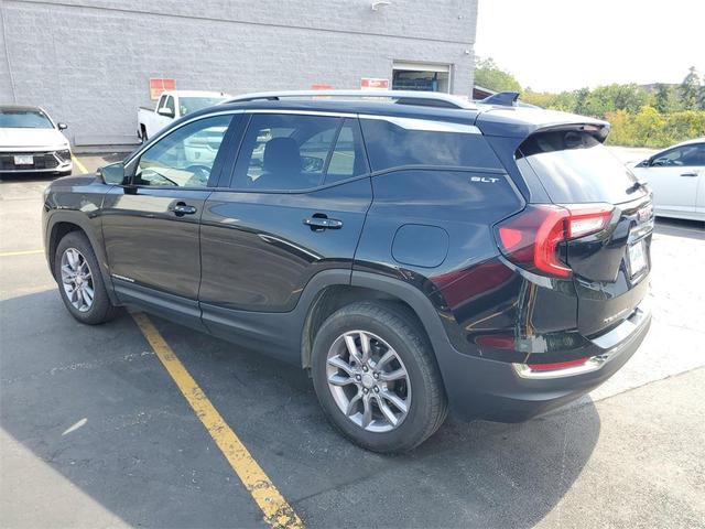 Photo of 2024 Ebony Twilight Metallic GMC Terrain