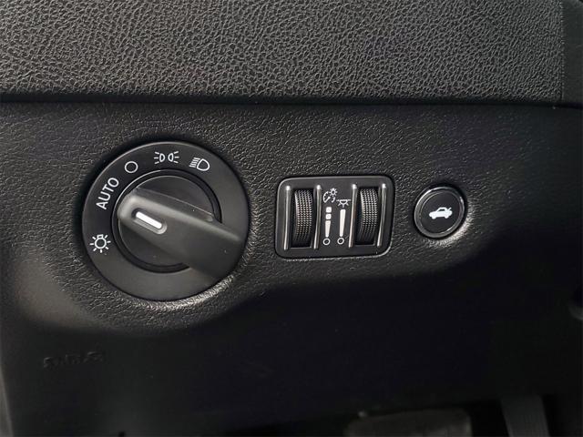 Photo of 2022 Pitch Black Clearcoat Dodge Charger