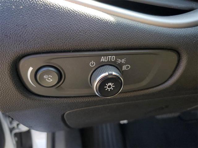Photo of 2023 Summit White Chevrolet Malibu