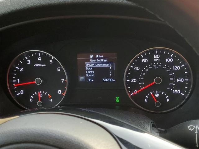 Photo of 2022 Black Cherry Pearl Kia Sportage