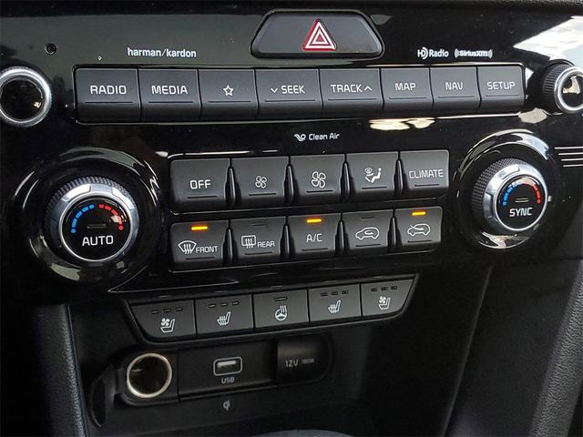 Photo of 2022 Black Cherry Pearl Kia Sportage