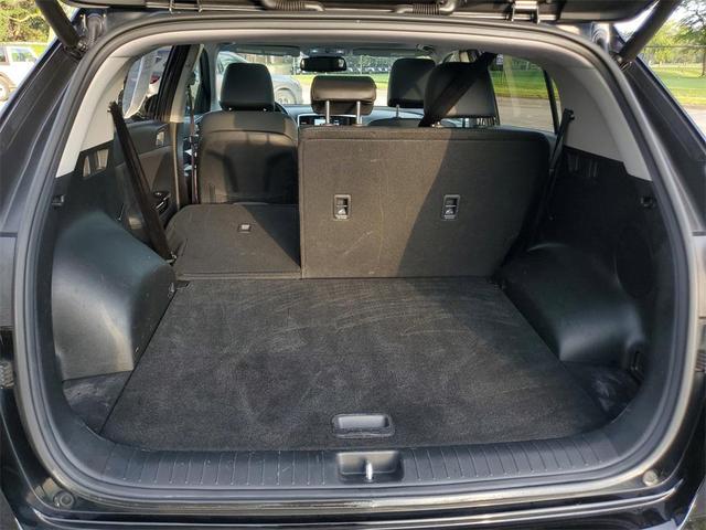 Photo of 2022 Black Cherry Pearl Kia Sportage
