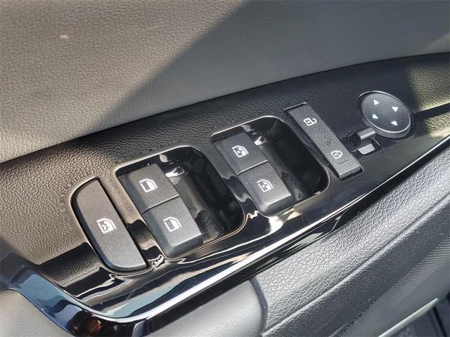 Photo of 2023 Ebony Black Kia Sportage