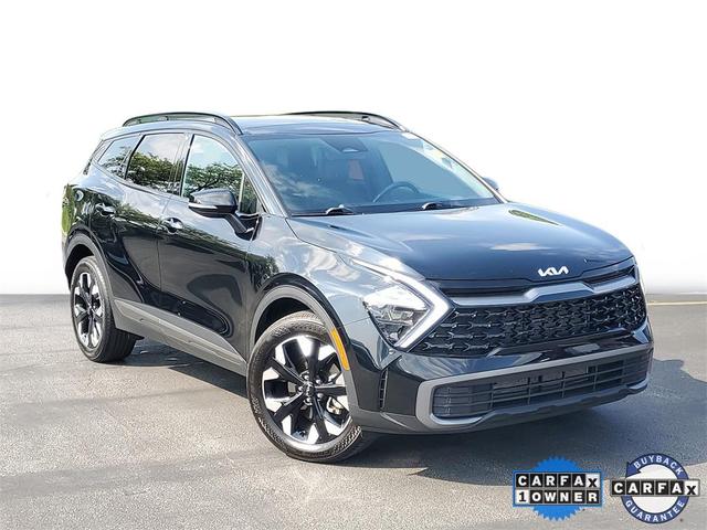 Photo of 2023 Ebony Black Kia Sportage