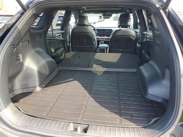 Photo of 2023 Ebony Black Kia Sportage