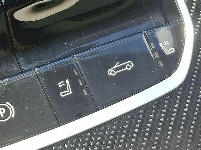 Photo of 2024 Alpine White BMW M4