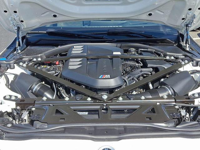 Photo of 2024 Alpine White BMW M4