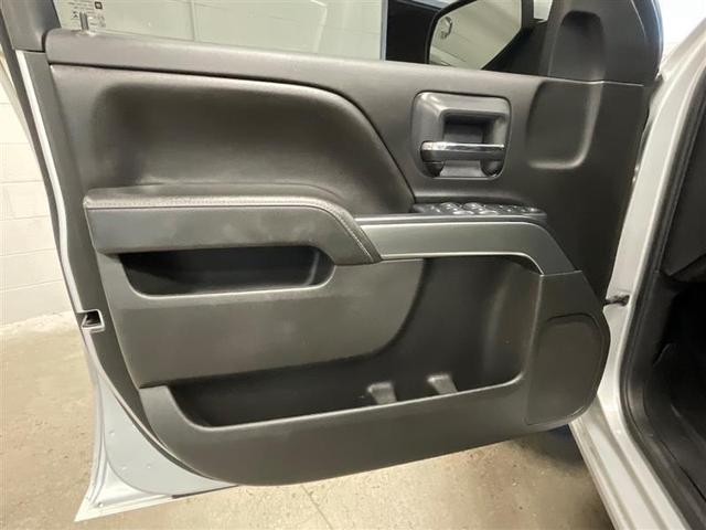 Photo of 2018 Silver Ice Metallic Chevrolet Silverado 1500