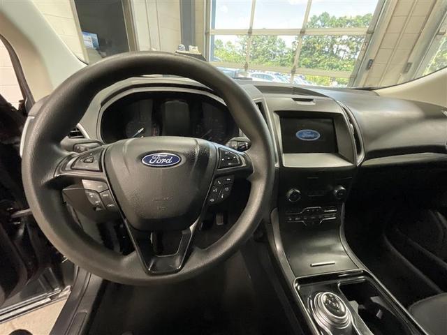 Photo of 2020 Magnetic Metallic Ford Edge