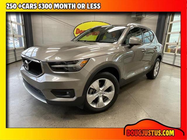 2022 Volvo XC40