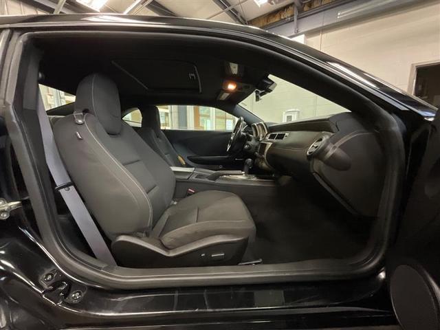 Photo of 2014 Black Chevrolet Camaro