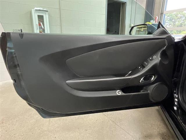 Photo of 2014 Black Chevrolet Camaro