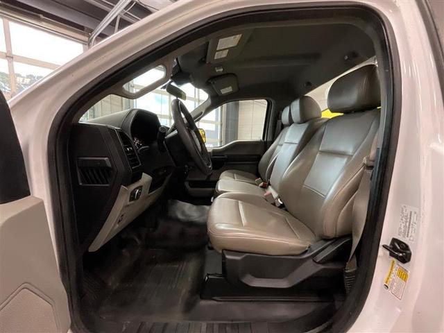 Photo of 2019 Oxford White Ford F-150