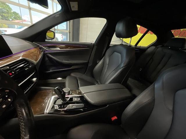 Photo of 2020 White BMW 530