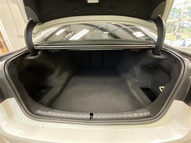 Photo of 2020 White BMW 530