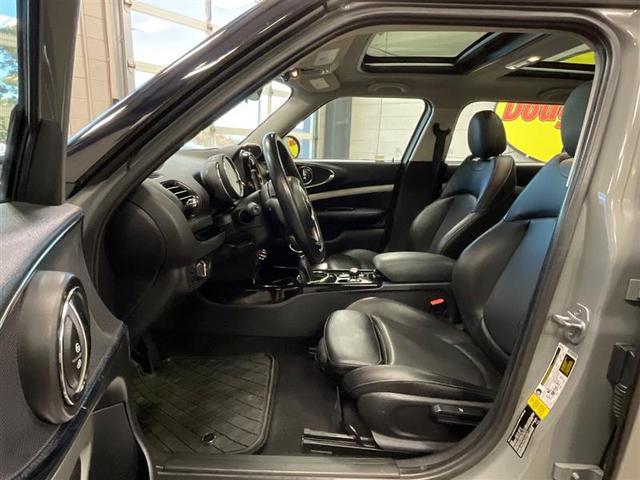 Photo of 2016 Moonwalk Grey Semi-Metallic MINI Clubman