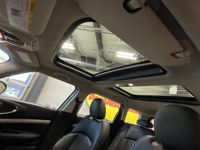 Photo of 2016 Moonwalk Grey Semi-Metallic MINI Clubman
