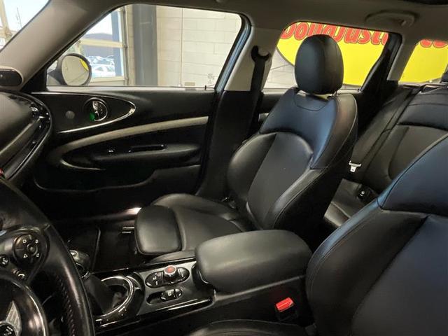 Photo of 2016 Moonwalk Grey Semi-Metallic MINI Clubman