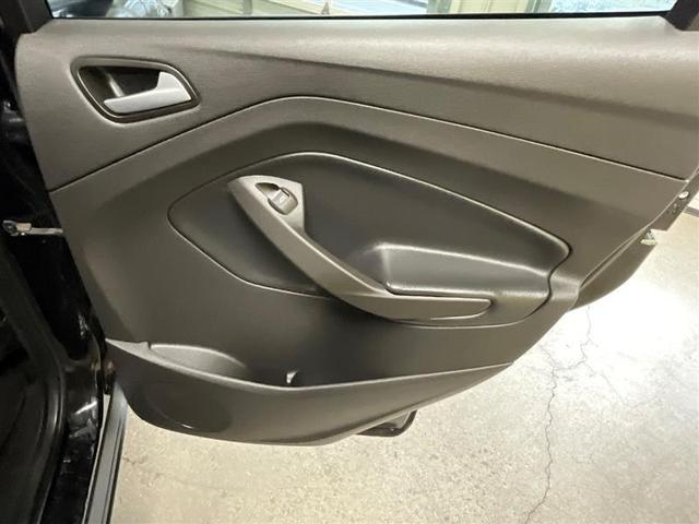 Photo of 2019 Agate Black Metallic Ford Escape
