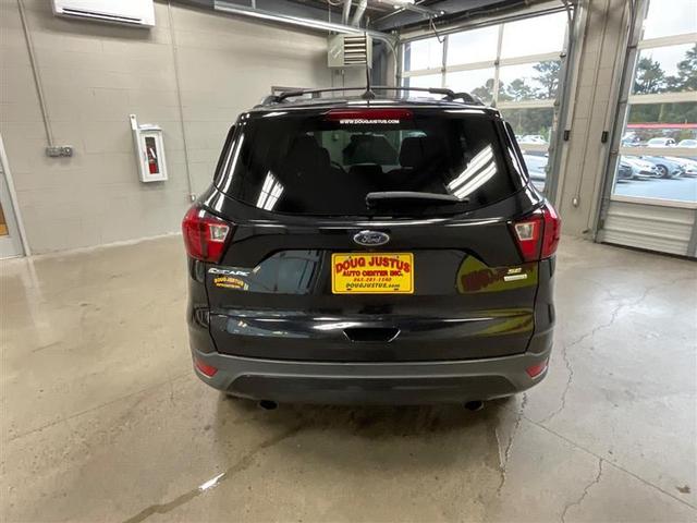 Photo of 2019 Agate Black Metallic Ford Escape