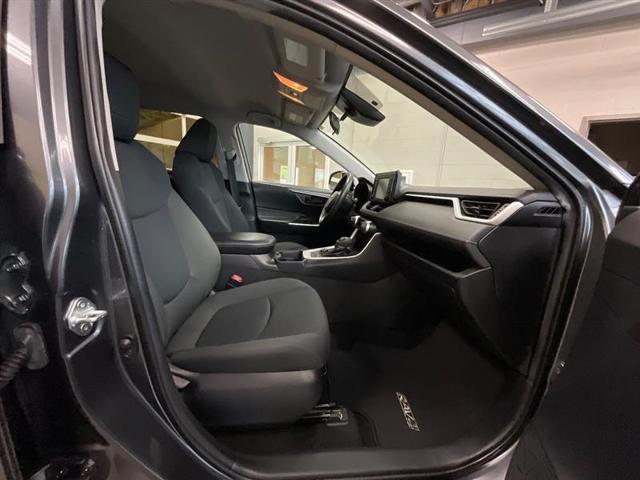 Photo of 2021 Magnetic Gray Metallic Toyota RAV4 Hybrid