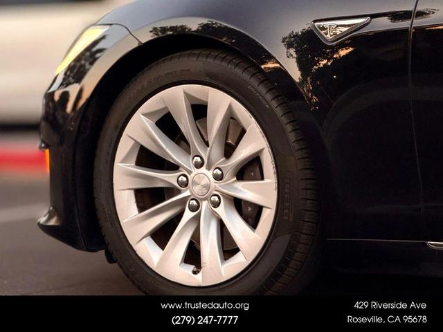 Photo of 2016 Black Tesla Model S