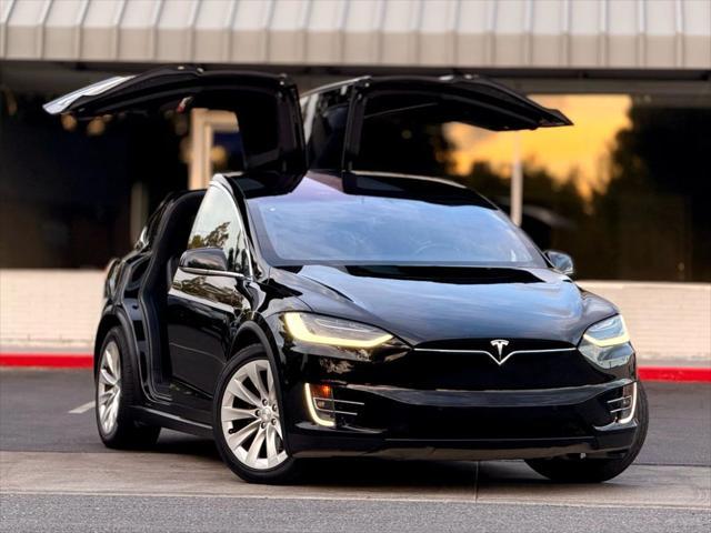 Photo of 2018 Black Tesla Model X