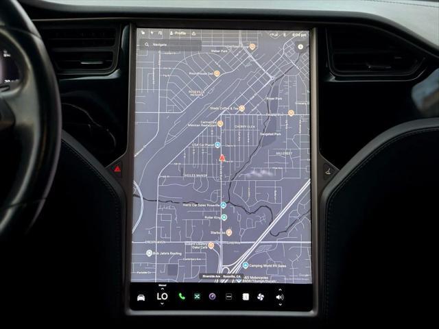 Photo of 2018 Black Tesla Model X