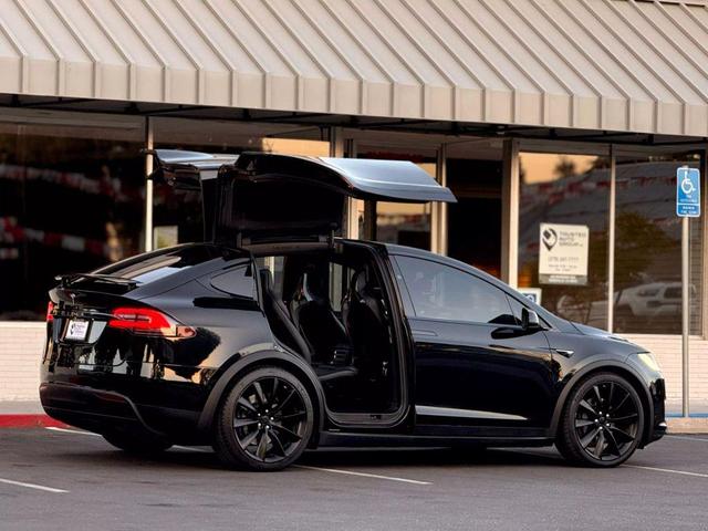 Photo of 2016 Black Tesla Model X
