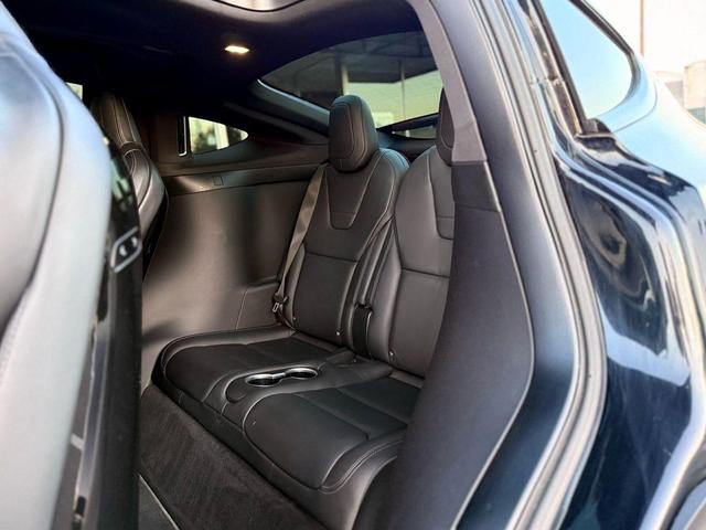 Photo of 2016 Black Tesla Model X