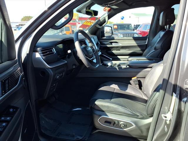 Photo of 2024 Baltic Gray Metallic Clearcoat Jeep Wagoneer L