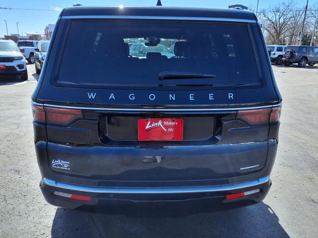 Photo of 2024 Diamond Black Crystal Pearlcoat Jeep Wagoneer