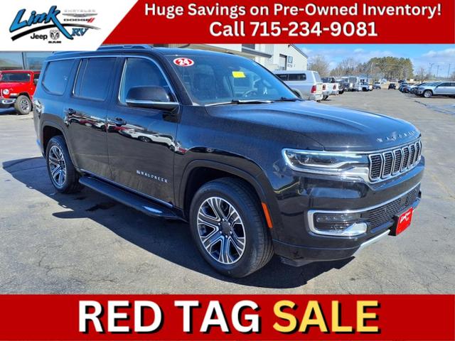 Photo of 2024 Diamond Black Crystal Pearlcoat Jeep Wagoneer