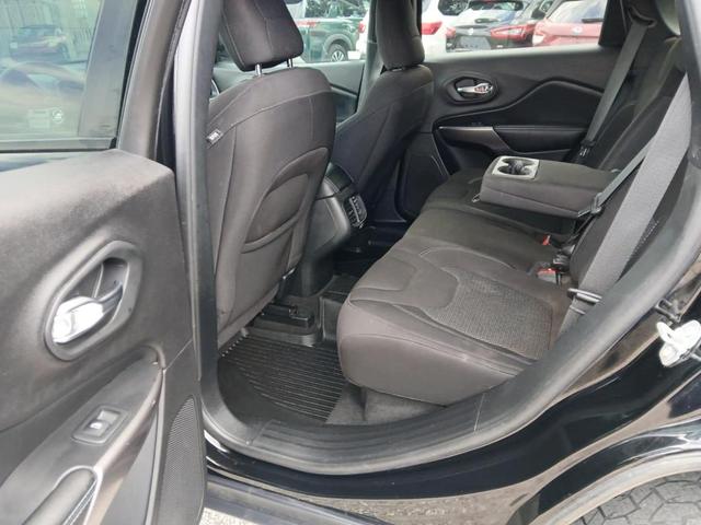 Photo of 2021 BLACK Jeep Cherokee