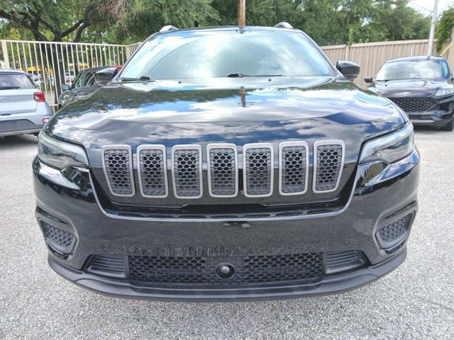 Photo of 2021 BLACK Jeep Cherokee